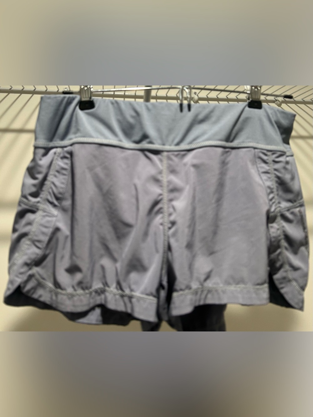 Athleta Women’s Light Lavender and gray Athletic Shorts with Zipper & Lining S